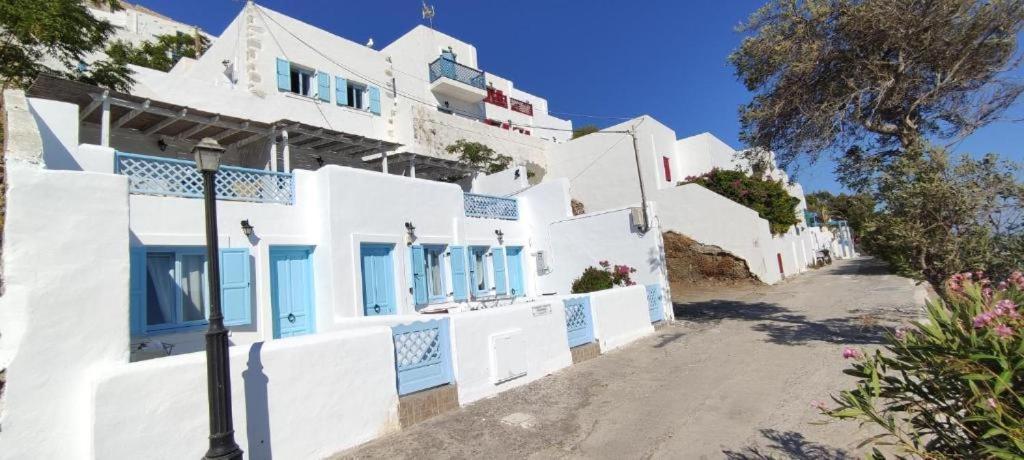Asvestoti Mesonettes Blue Light Σιελ Μεζονετεs Hotel Pera Gyalos Exterior photo